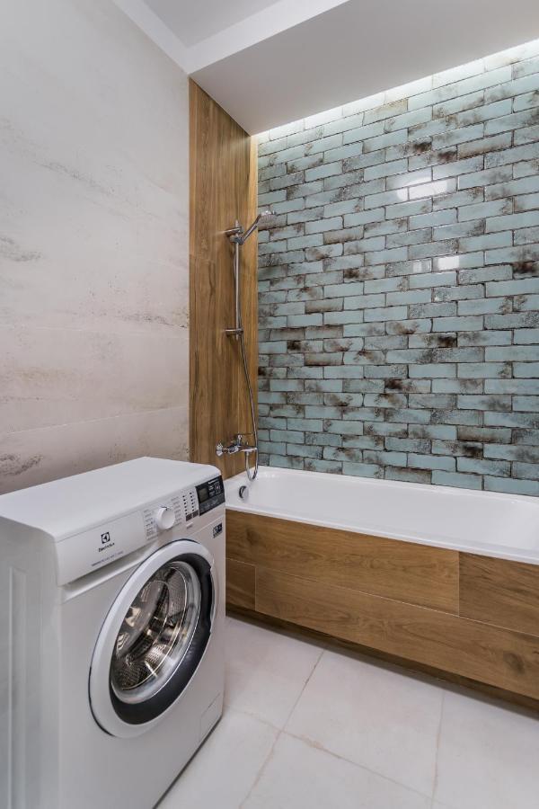 Resinest Apartamenty Jurowiecka J15 Białystok Exteriör bild
