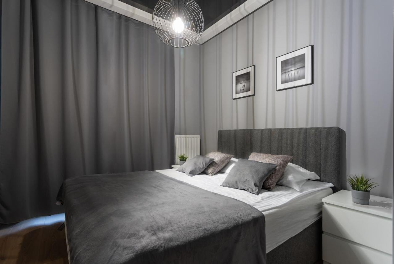 Resinest Apartamenty Jurowiecka J15 Białystok Exteriör bild